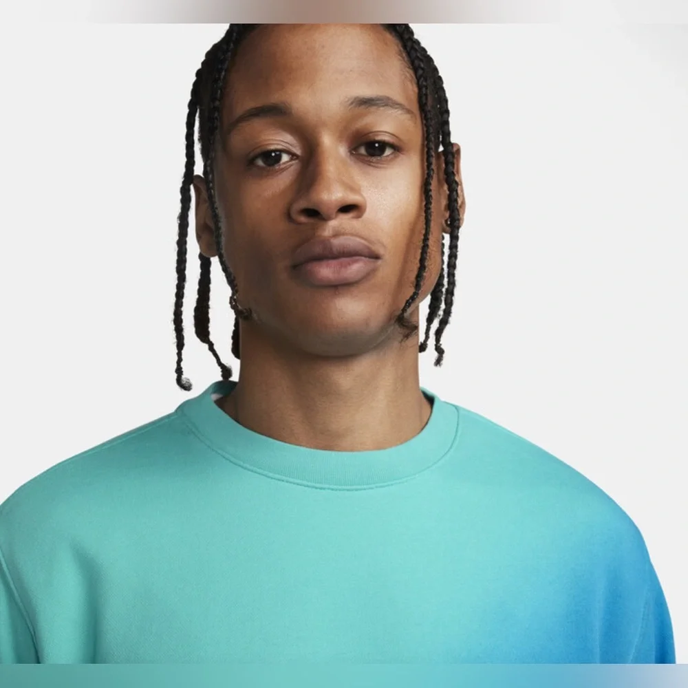 Nike Gradient Blue and Purple Men's Sweatshirt